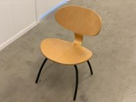 Ikeas stol i plywood 1900-tal