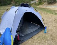 Easy to assemble tent