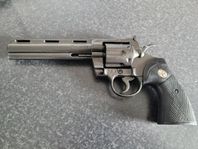 Revolver Python .357 Magnum replika