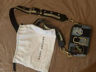 Marc Jacobs ” camera bag ”