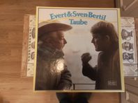 Retro album med Evert & Sven-Bertil Taube 8 vinylskivor +1