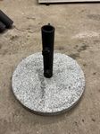 Parasollfot 15kg grå granit svart stål