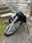 Nike golfbag i silver/svart