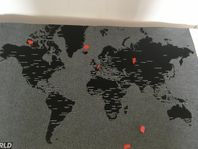 Världskarta med nålar