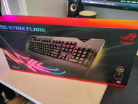 ASUS ROG Strix Flare gaming keyboard