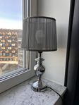 Bordslampa silver 