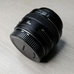 Canon EF 50 mm f/1.4