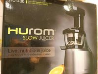 HUROM HU-400 slow juicer