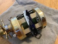 Shimano Calcutta 400 och 250.