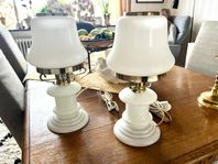två retro vintage bordslampor elektriska 