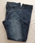 Jeans till kille W30/L32 (170 cl)