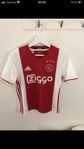 Ajax T-shirt/ storlek 164 