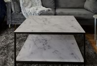 Soffbord i marmormönster