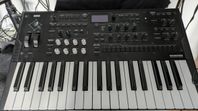 Korg  wavestate Sequencing Synthesizer