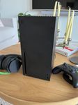 Xbox Series X 1TB + Handkontroll & Headset - Bra skick