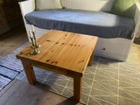 Rejält soffbord nyskick, furu, dansk design-klassiker retro