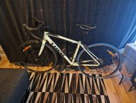 Trek Domane AL 3 Trek - cykel Mintgrön 