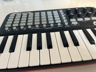 Akai APC Key 25 Midi Keyboard