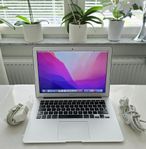 Apple MacBook Air 13 (2017  intel Core 15 128GB 8GB Ram