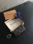 Loui Vuitton Key Pouch