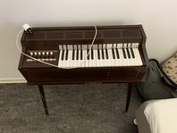 Magnus Chord Organ