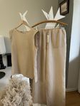 Filippa K Set byxor & linne beige siden / silke strl 40