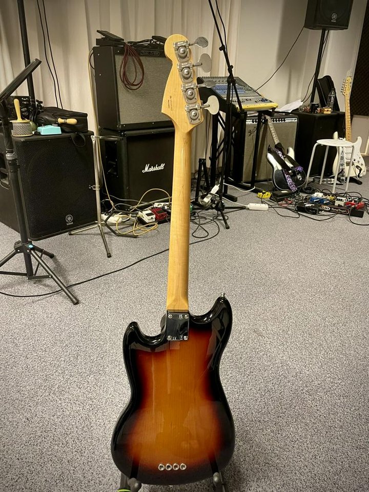 Fender Mustang bas