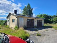 Garage i Husum med smörj grav 