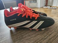 fotbolls skor från Adidas