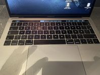 MacBook pro 13”, 2016 Model A1706