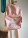Adidas ryggsäck rosa