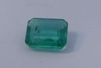 Emerald 0.76 Carat zambian loose gemstone