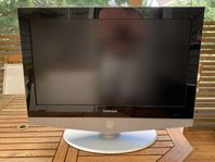 Samsung 32 tums LCD HD TV