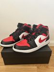 Nike Jordan 1 Mid