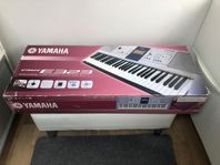 YAMAHA psr-E323 Digital Keyboard