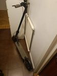 XIAOMI ELECTRIC SCOOTER - GOOD CONDITION