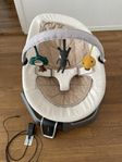  Nuna Leaf with Wind rocking motor and removable toy bar