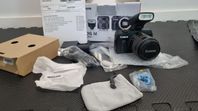 Paket: Canon EOS-M med 18-55 obj. och Speedlite 90EX blixt