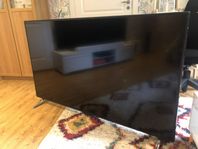 Hitachi TV 65’’