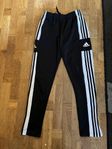 Adidasbyxor i storlek 164