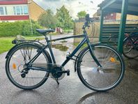 Hybrid Cykel - MEN'S BIKE 28" 21 GEAR (2 months used)