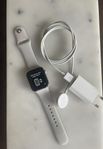 Fin Apple Watch series 5, 44 mm, 32GB