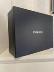 Chanel box och påse