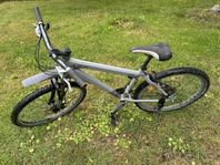 Peak 26" OZ6 mountainbike