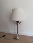 Lampa med Palm fot