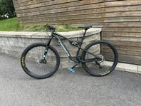 Orbea Oiz H10 TR 2022