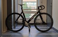 Fuji track 2.0 fixie