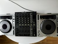 DJ utrustning: Pioneer DJM 700 & 2st Pioneer CDJ800mk2