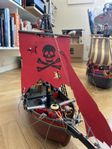Playmobil piratskepp med extra pirater