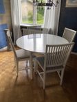 Matsalsgrupp / köksbord + stolar 